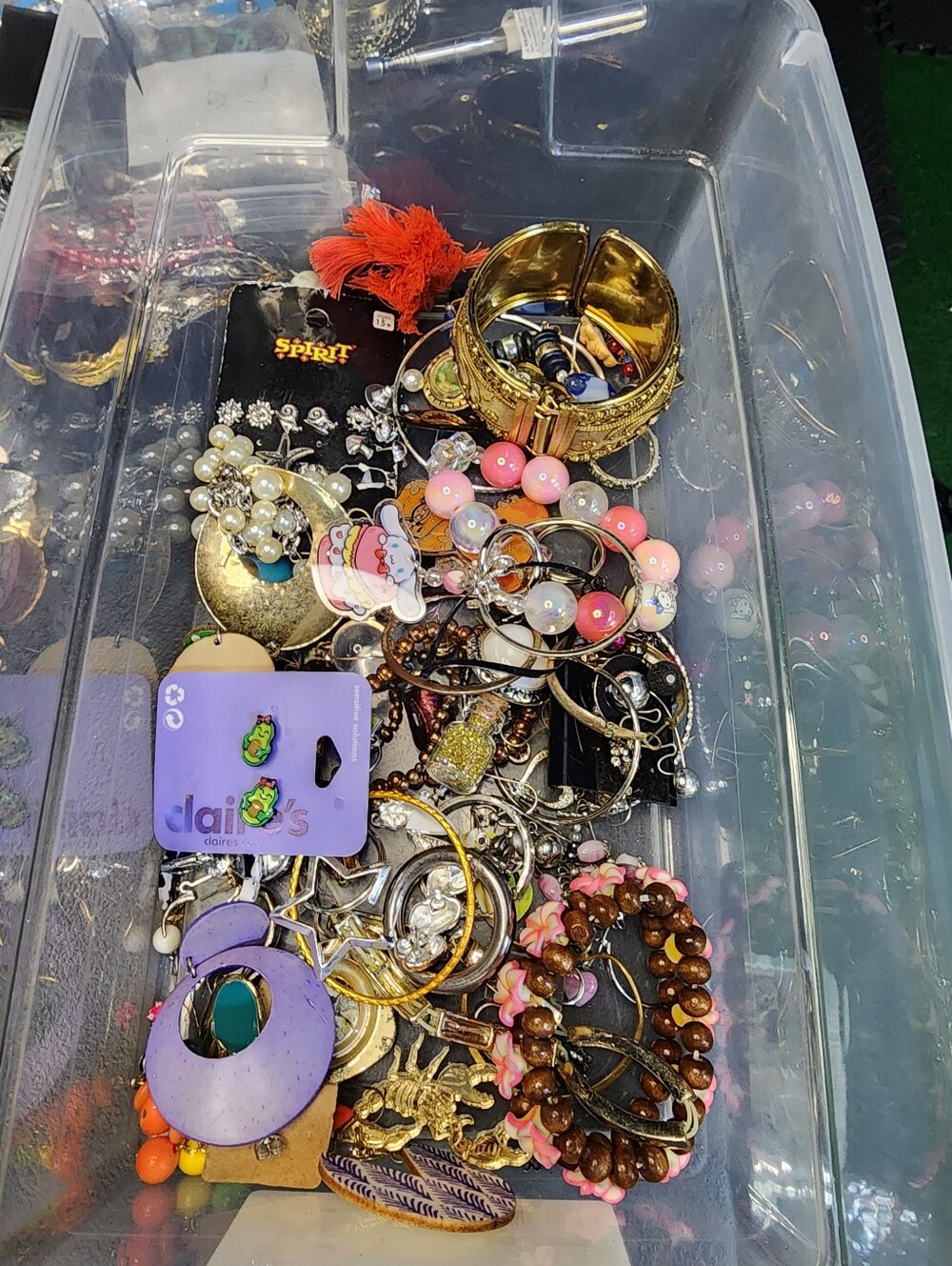 1lb Mixed Jewelry For Crafting May Or May Not Have Matches